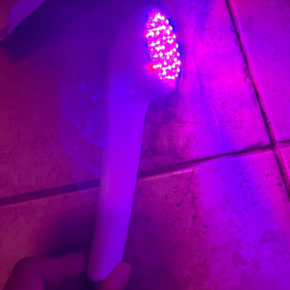 LightStim LED acne - Picture 4 of 7